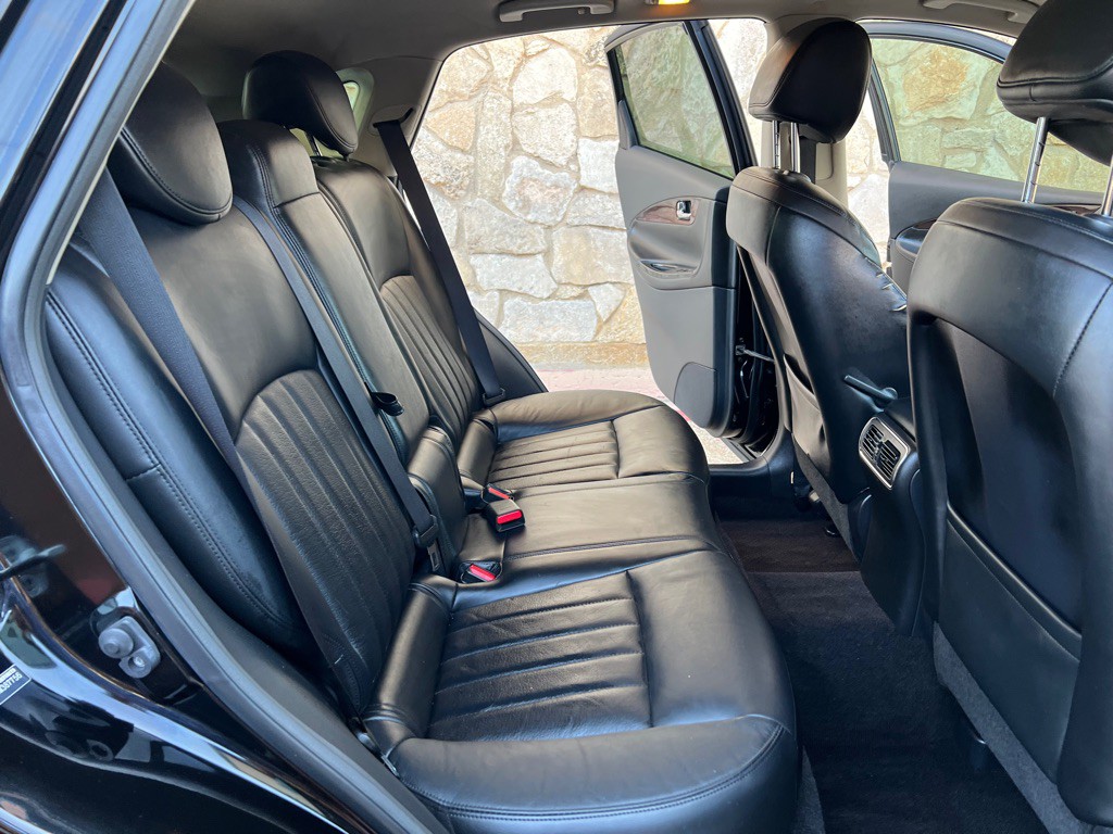 2017 INFINITI QX50 Image 14