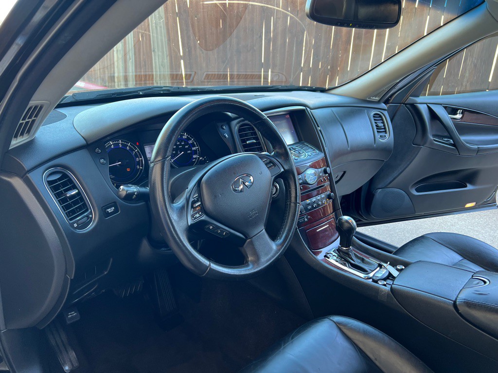2017 INFINITI QX50 Image 19
