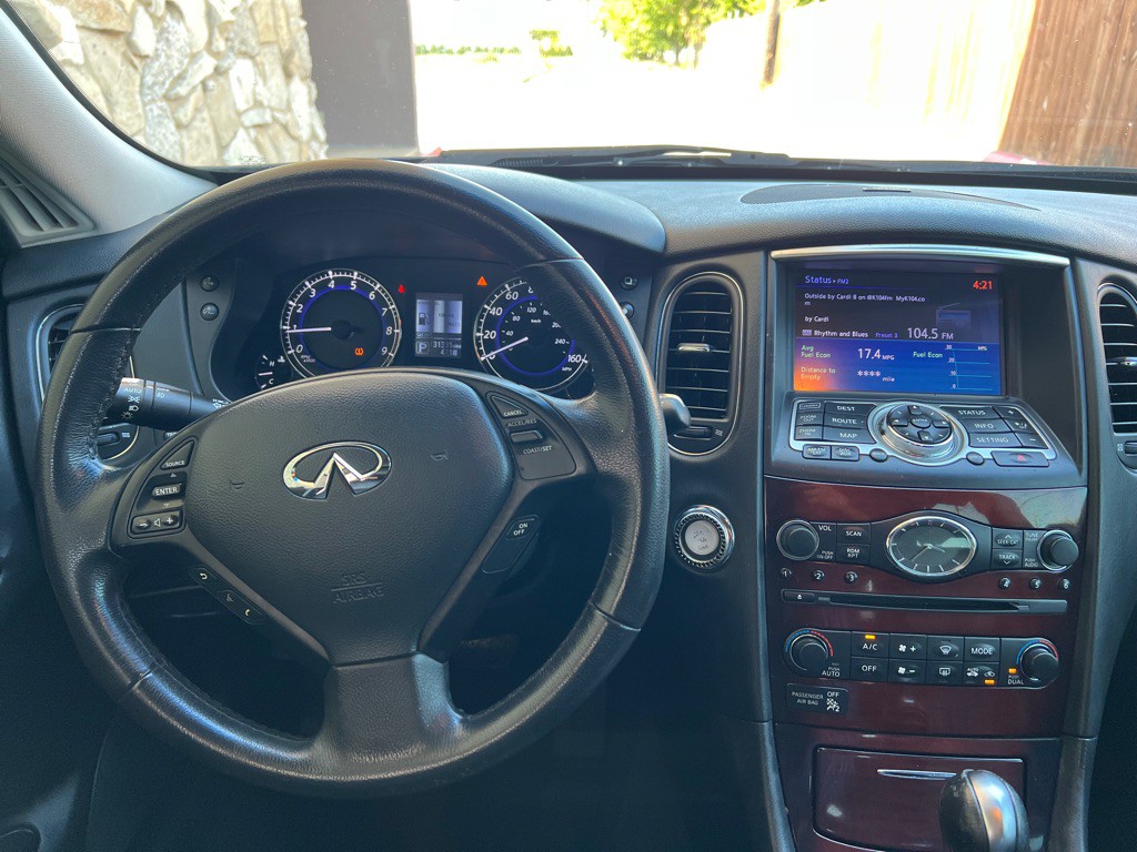 2017 INFINITI QX50 Image 21