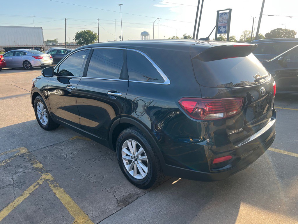 2019 Kia Sorento Image 4