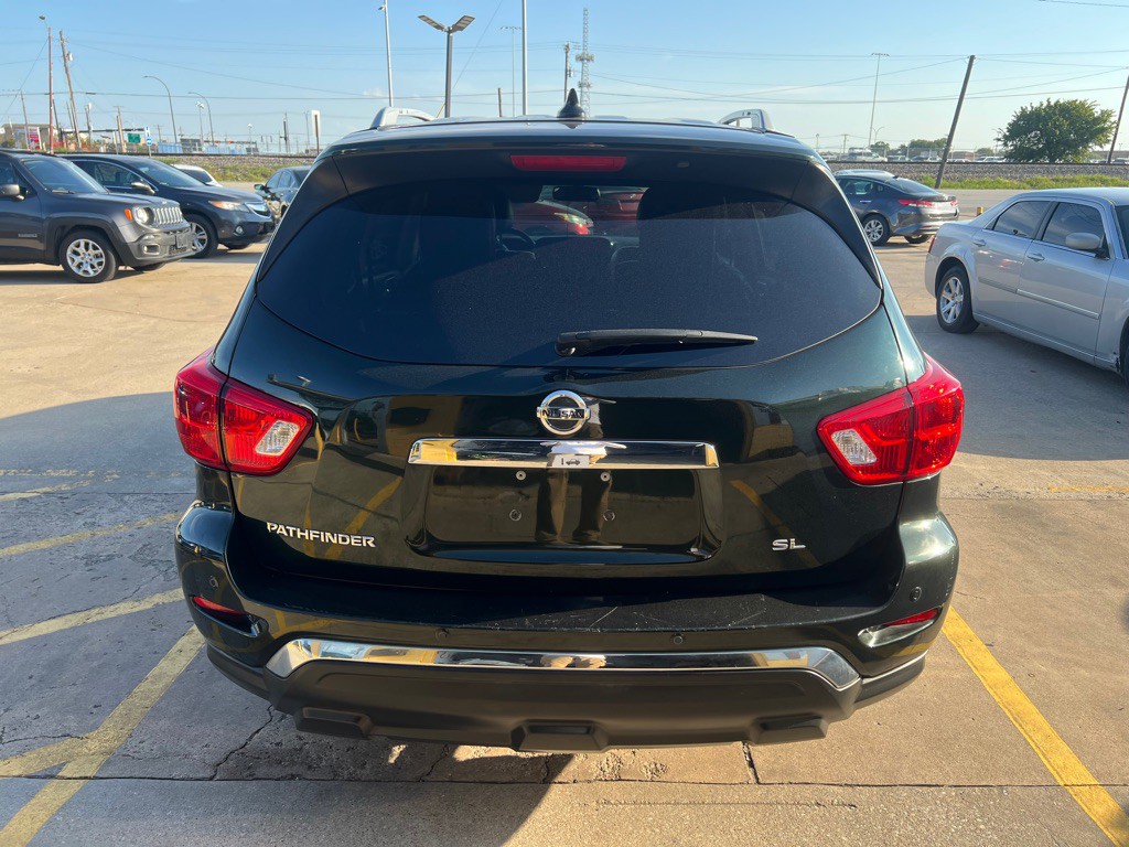 2020 Nissan Pathfinder Image 5