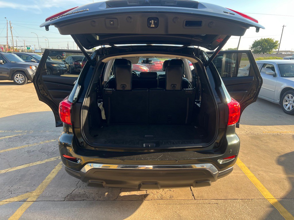 2020 Nissan Pathfinder Image 10