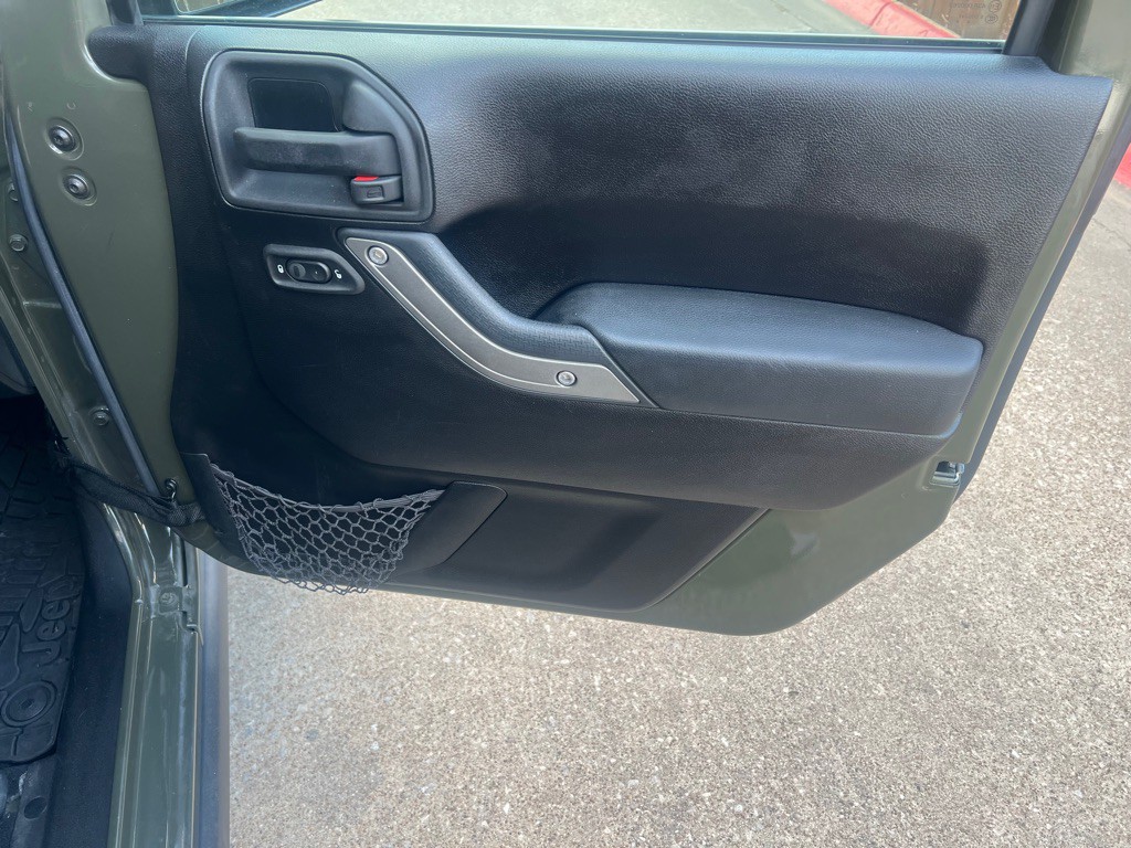 2015 Jeep Wrangler Unlimited Image 21