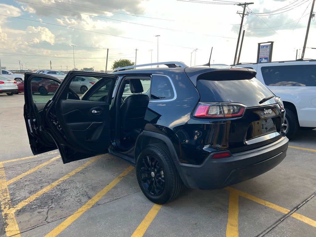 2020 Jeep Cherokee Image 10