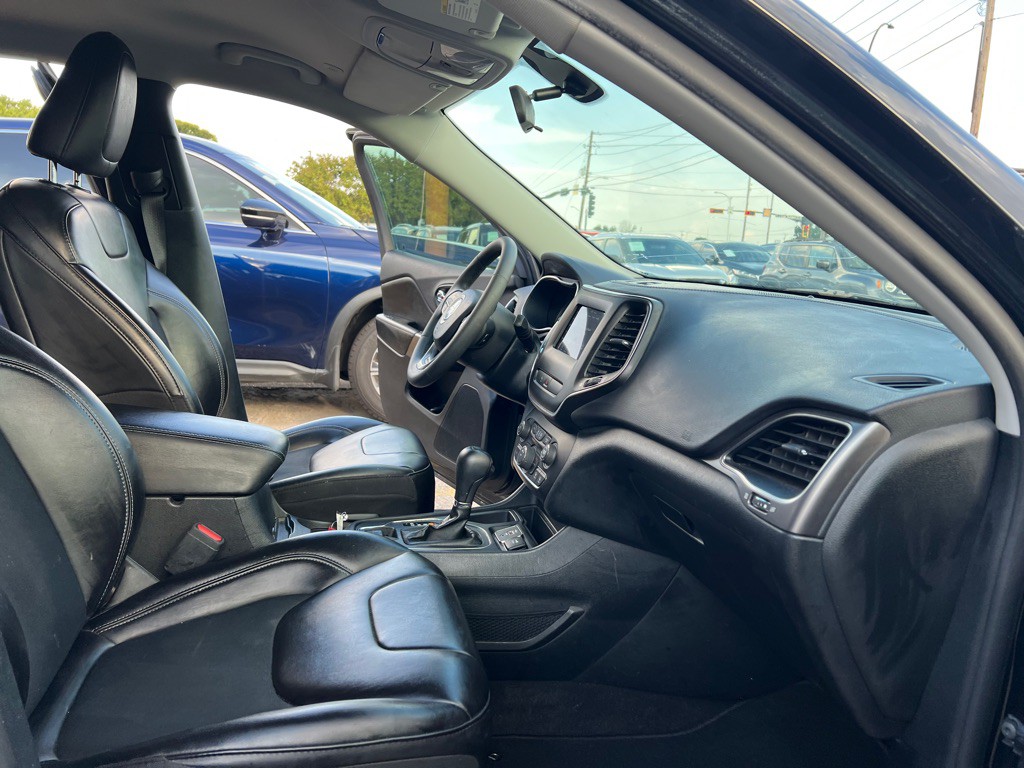 2020 Jeep Cherokee Image 13