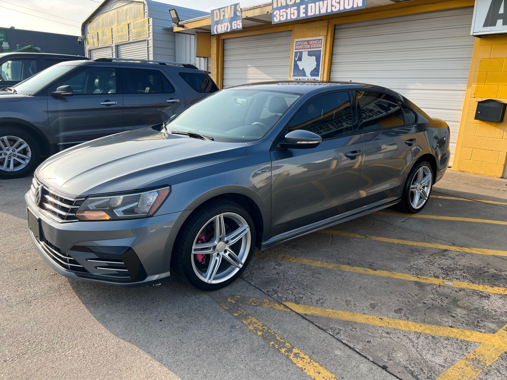 2018 Volkswagen Passat Image 3