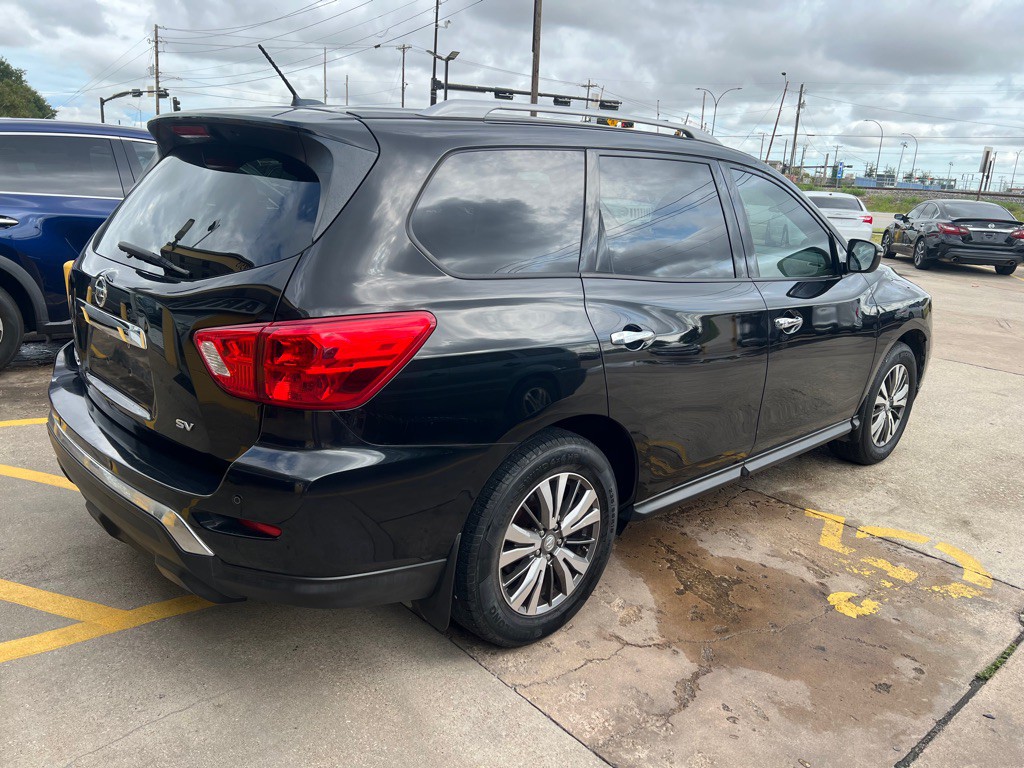 2018 Nissan Pathfinder Image 6