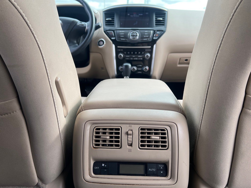 2018 Nissan Pathfinder Image 20
