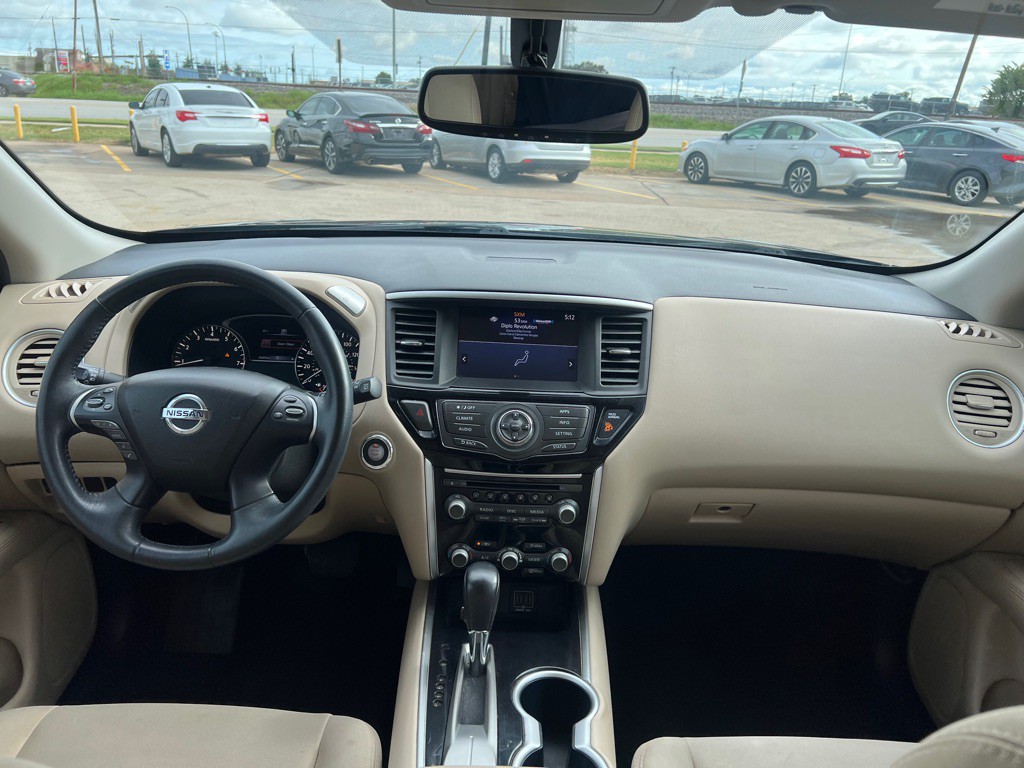 2018 Nissan Pathfinder Image 21