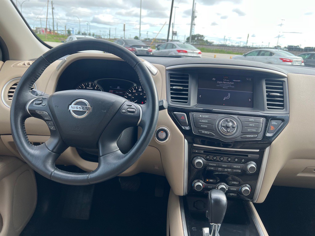 2018 Nissan Pathfinder Image 22