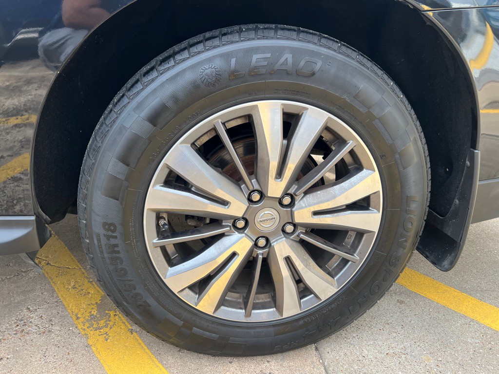 2018 Nissan Pathfinder Image 27