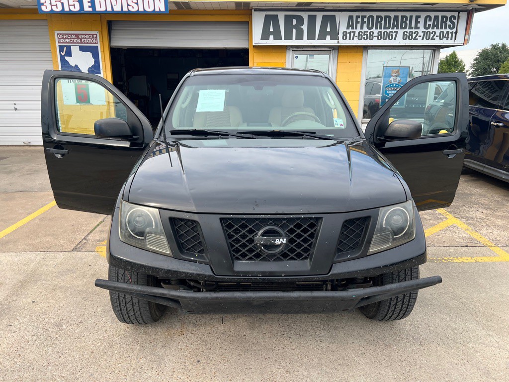 2011 Nissan Frontier Image 8
