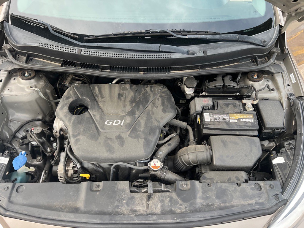 2014 Hyundai Accent Image 21