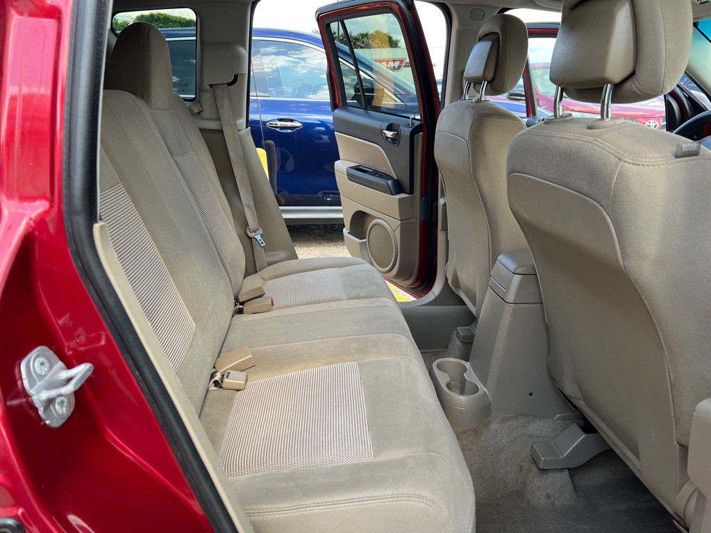 2014 Jeep Compass Image 15
