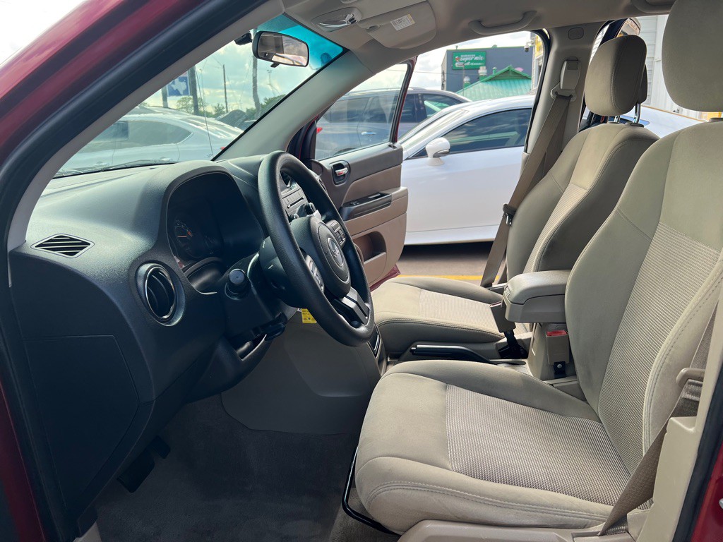 2014 Jeep Compass Image 18