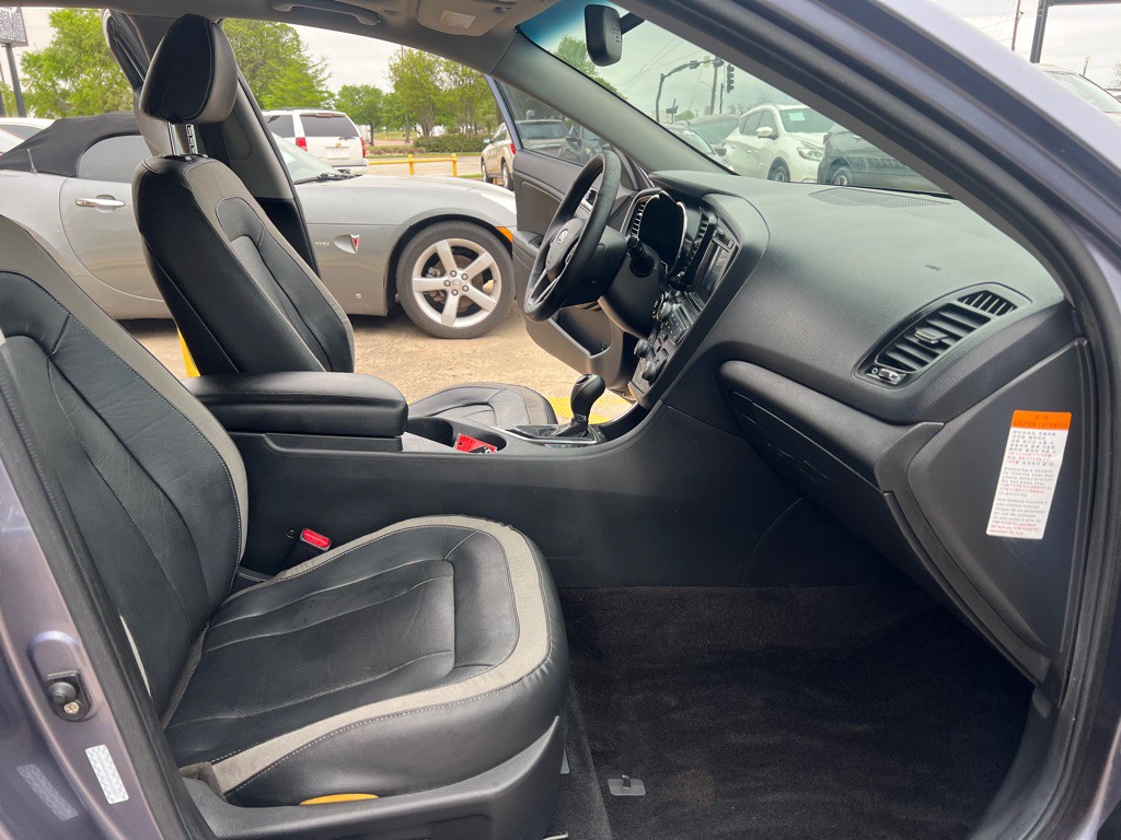 2012 Kia Optima Image 13