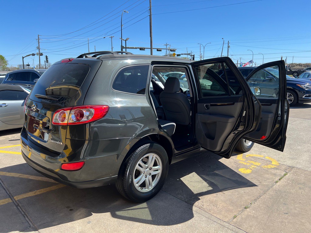 2010 Hyundai Santa Fe Image 12