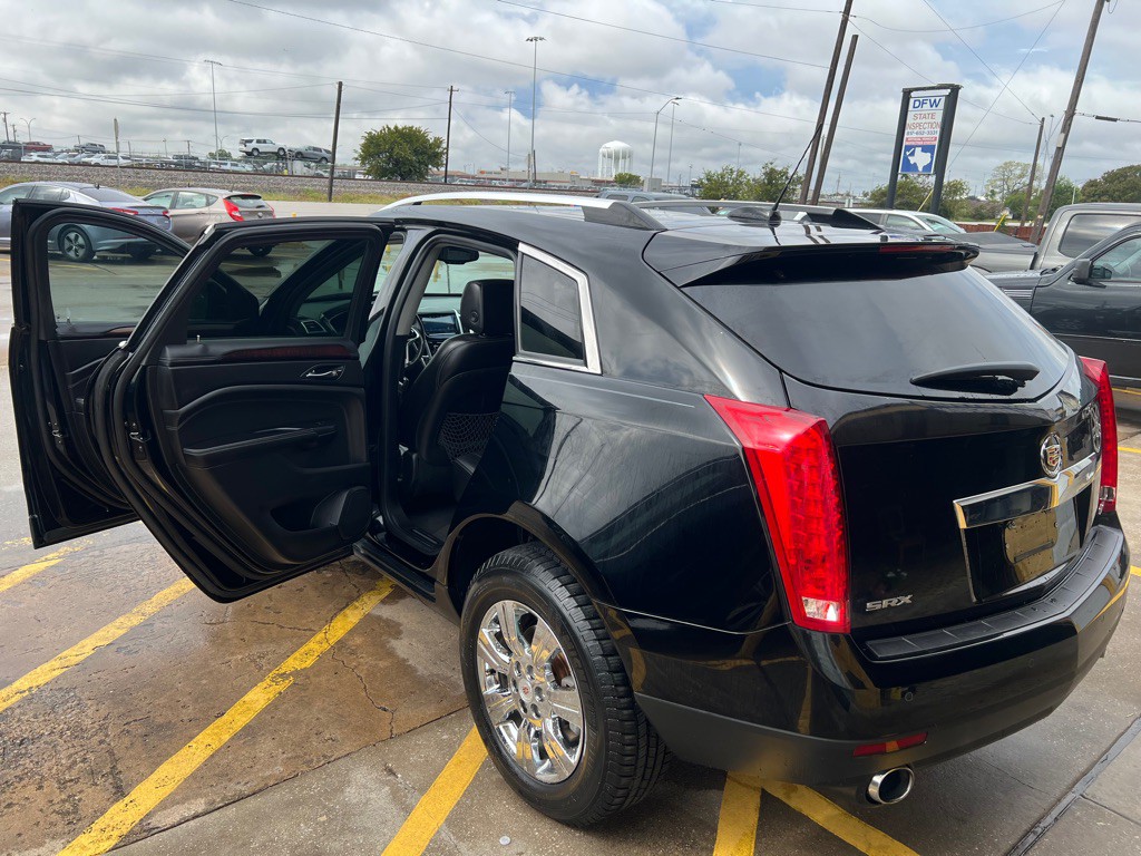 2015 Cadillac SRX Image 9