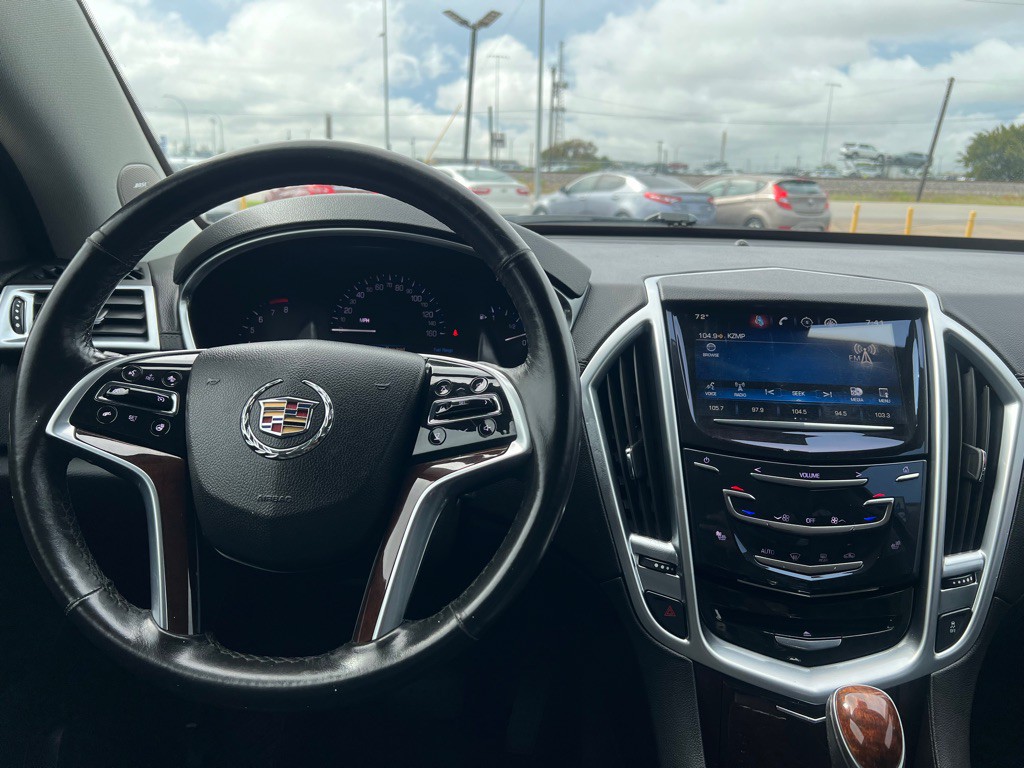 2015 Cadillac SRX Image 16