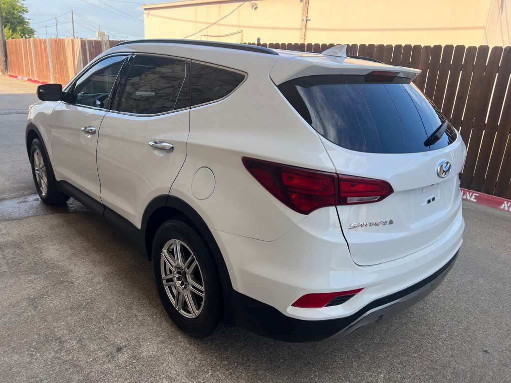 2017 Hyundai Santa Fe Sport Image 5