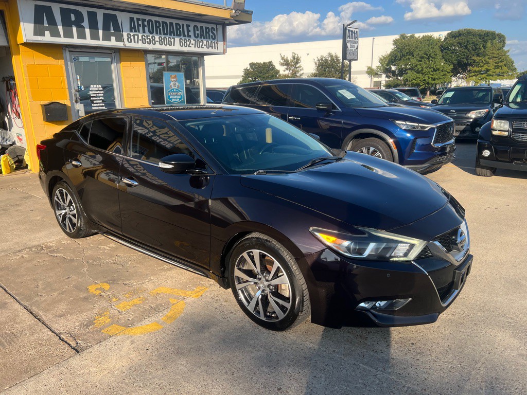 2016 Nissan Maxima Image 1