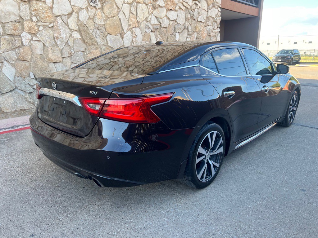 2016 Nissan Maxima Image 6