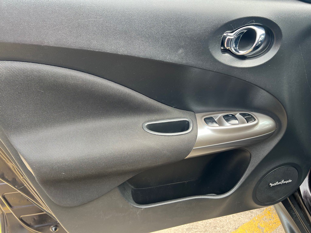 2014 Nissan Juke Image 17