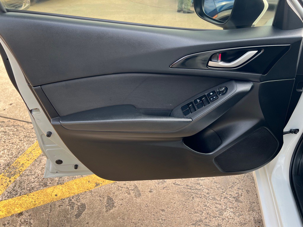 2016 Mazda Mazda3 Image 13