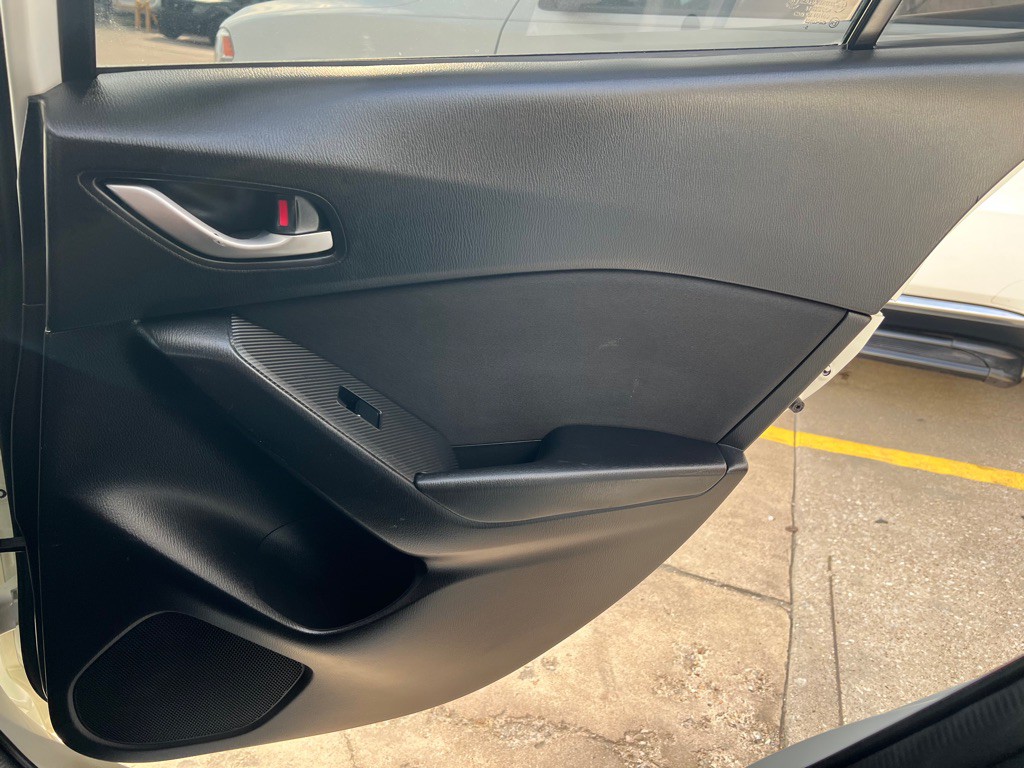 2016 Mazda Mazda3 Image 18