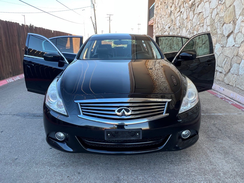 2013 INFINITI G37 Image 7