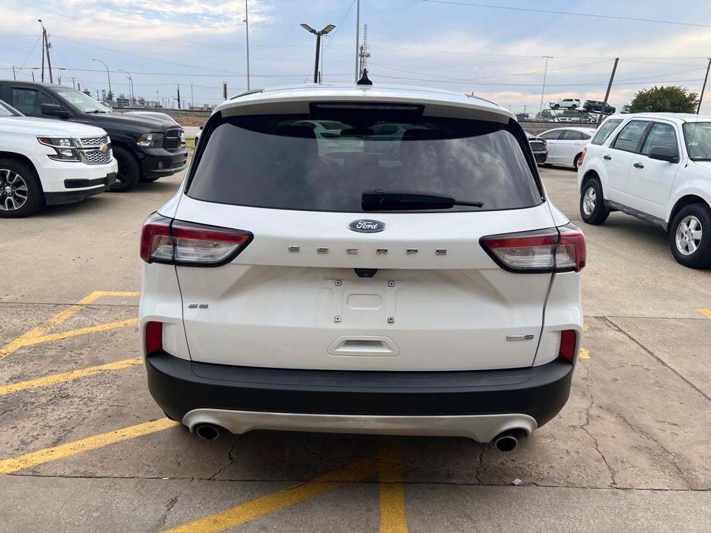2020 Ford Escape Image 5