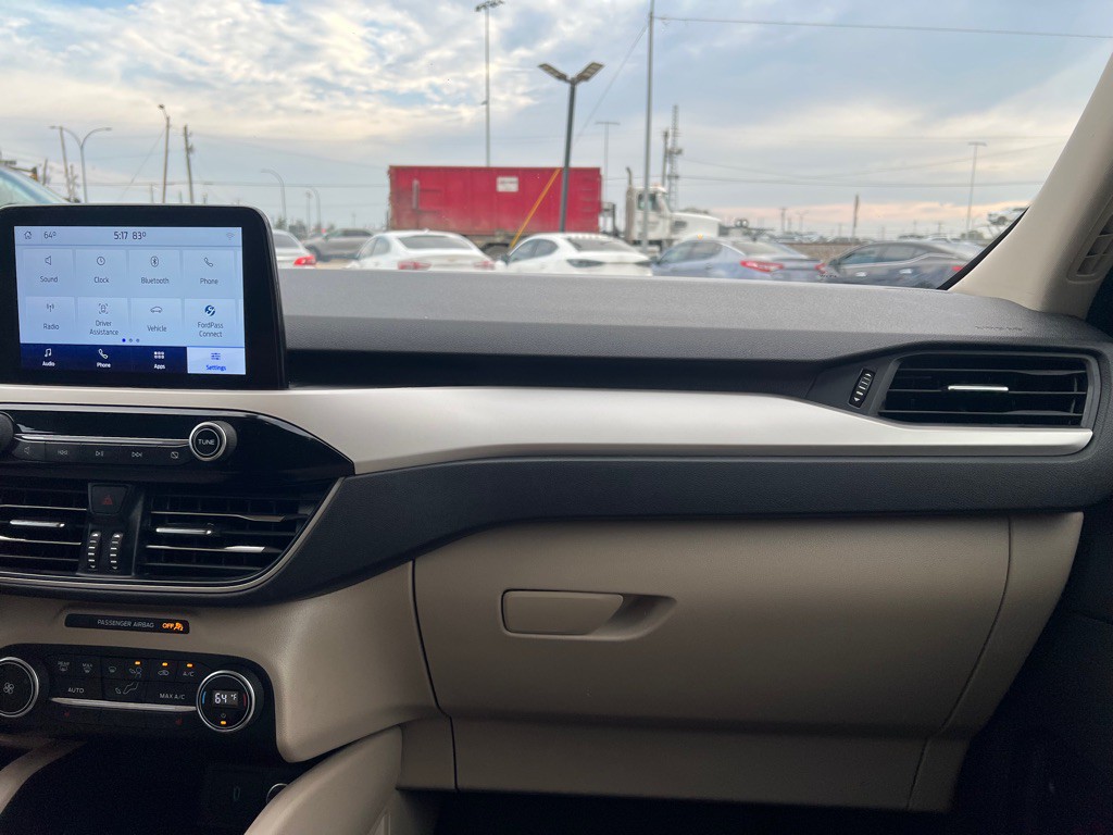 2020 Ford Escape Image 23