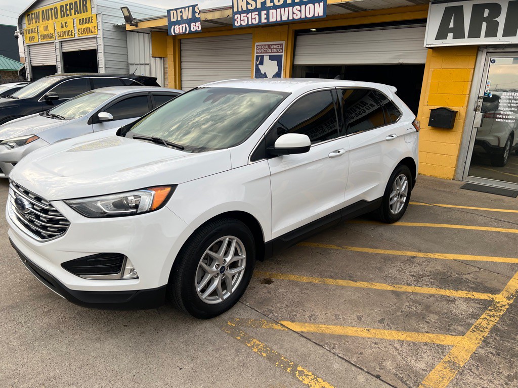 2021 Ford Edge Image 3