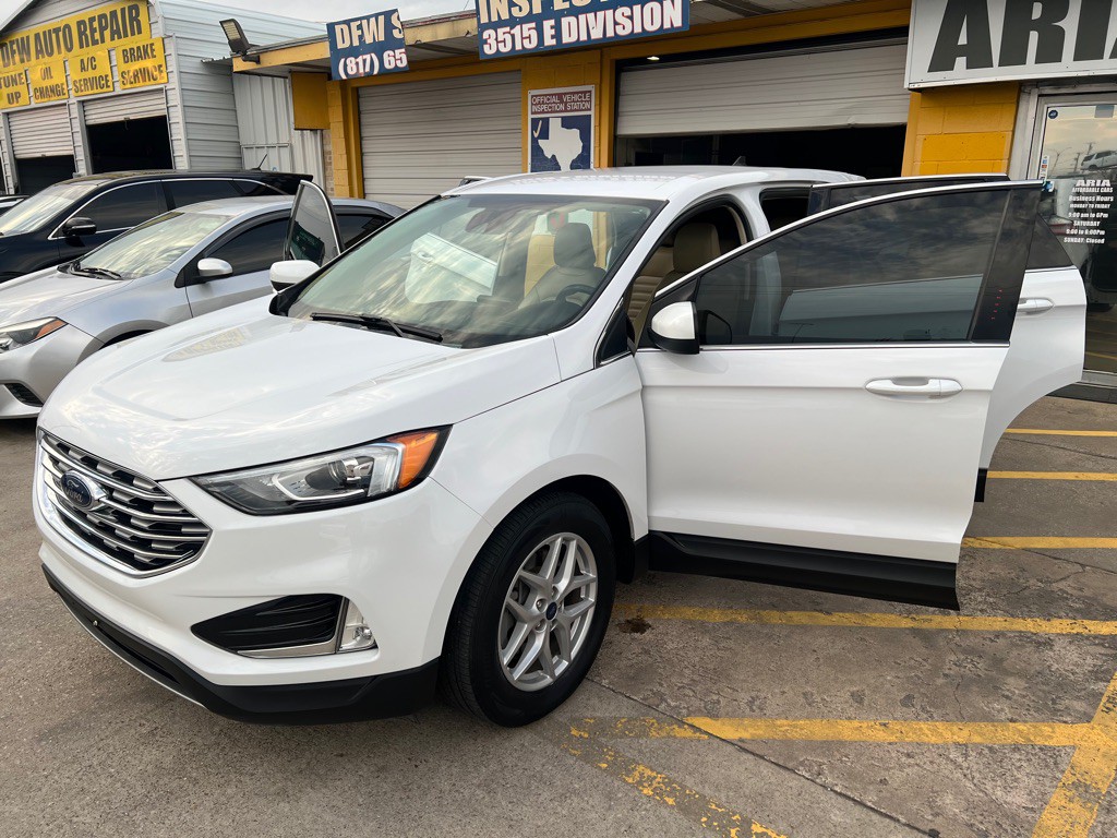 2021 Ford Edge Image 8