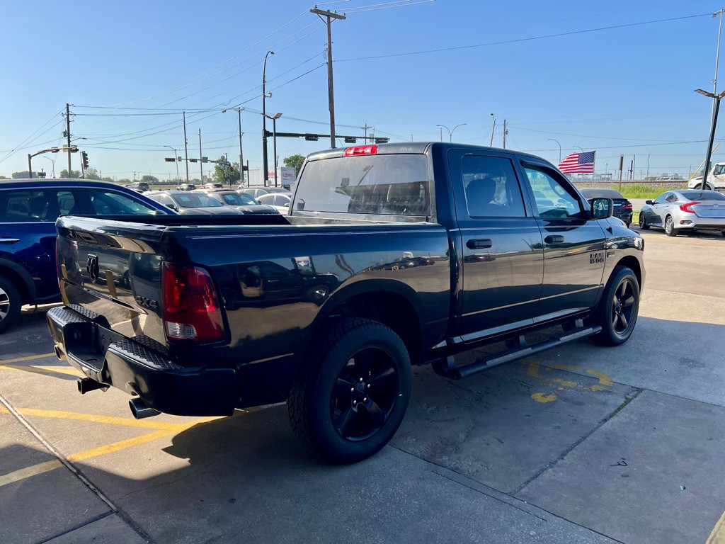 2018 RAM 1500 Image 6
