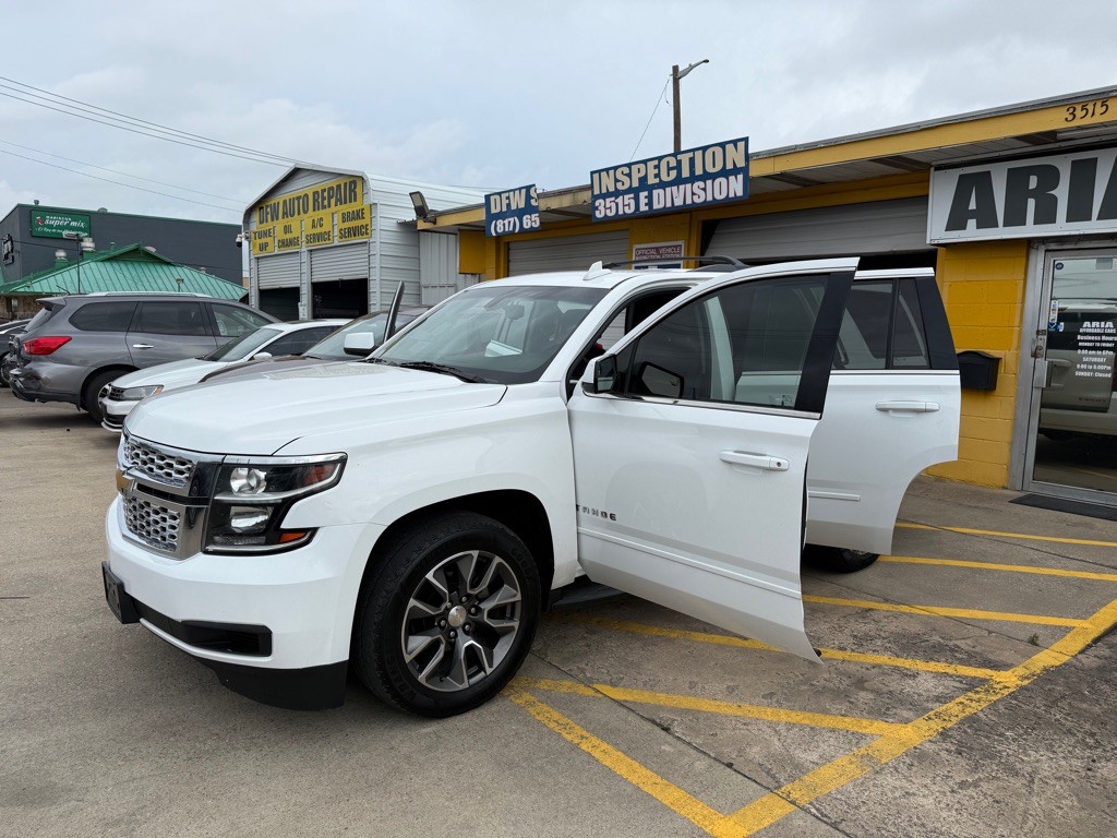 2017 Chevrolet Tahoe Image 9
