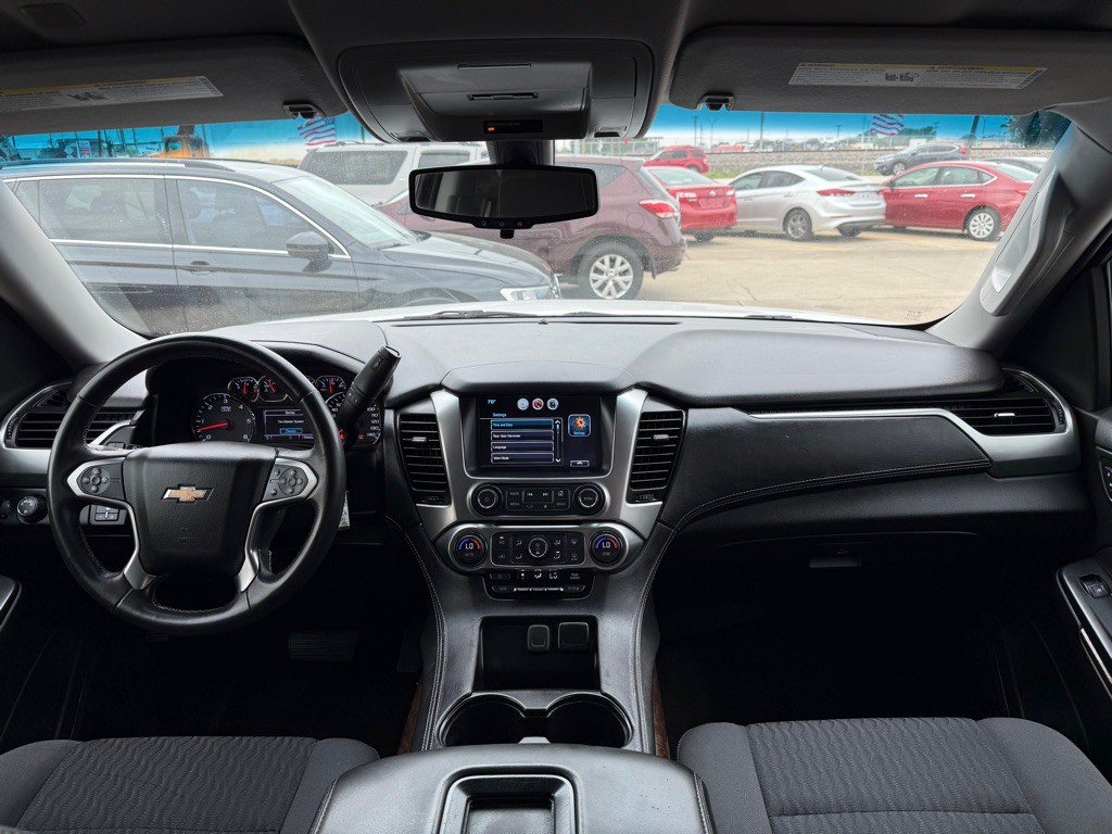 2017 Chevrolet Tahoe Image 22