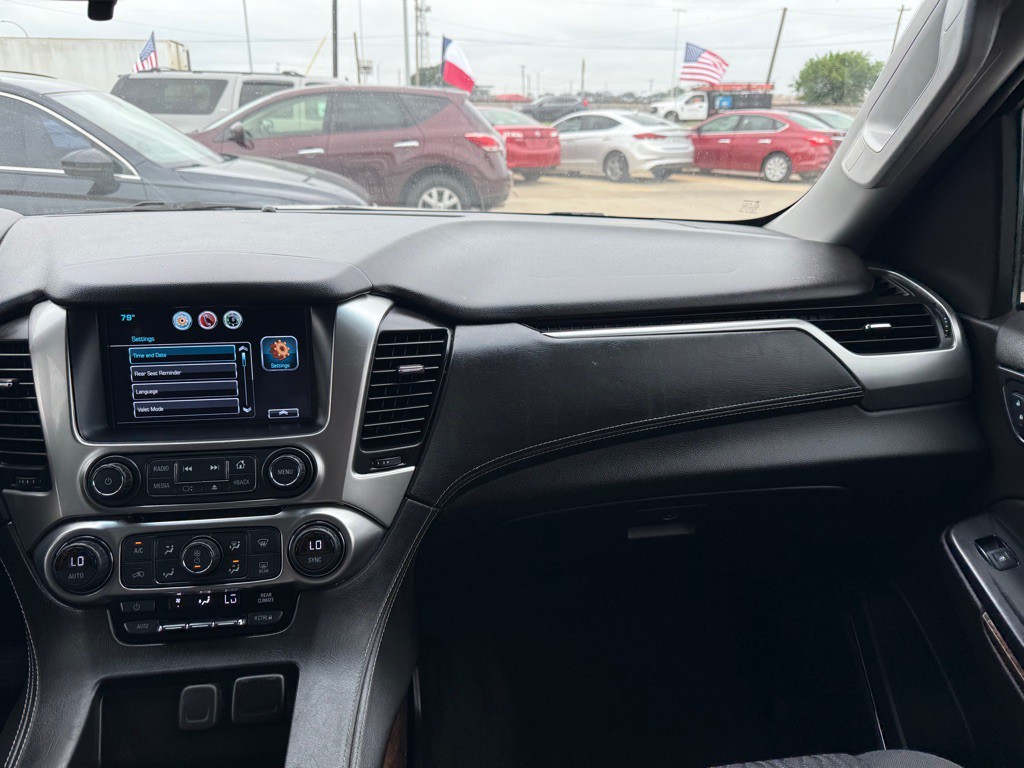 2017 Chevrolet Tahoe Image 24