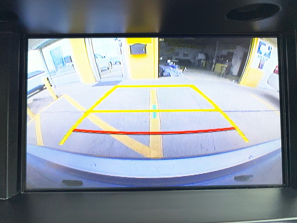 2016 Lexus ES Image 21