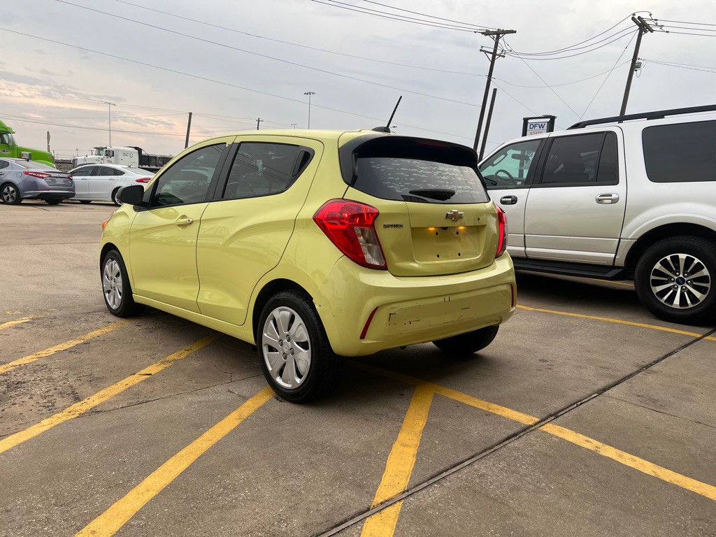 2017 Chevrolet Spark Image 4