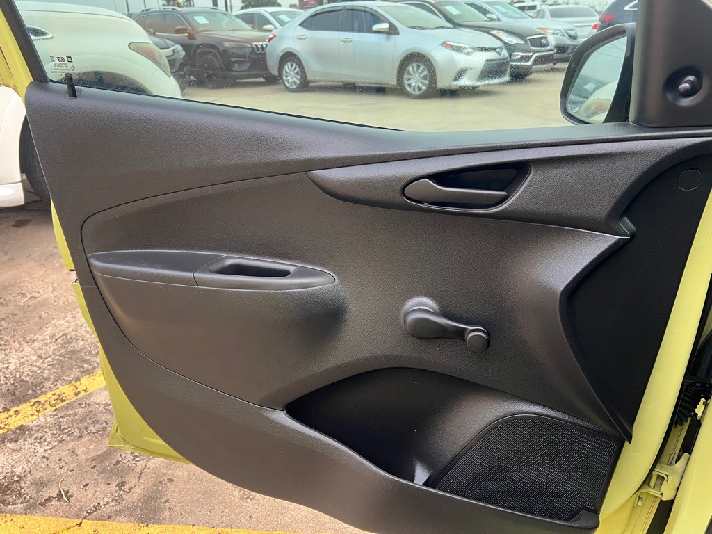 2017 Chevrolet Spark Image 19
