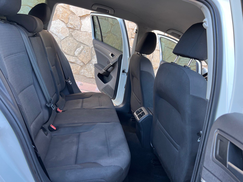 2019 Volkswagen Golf Image 12