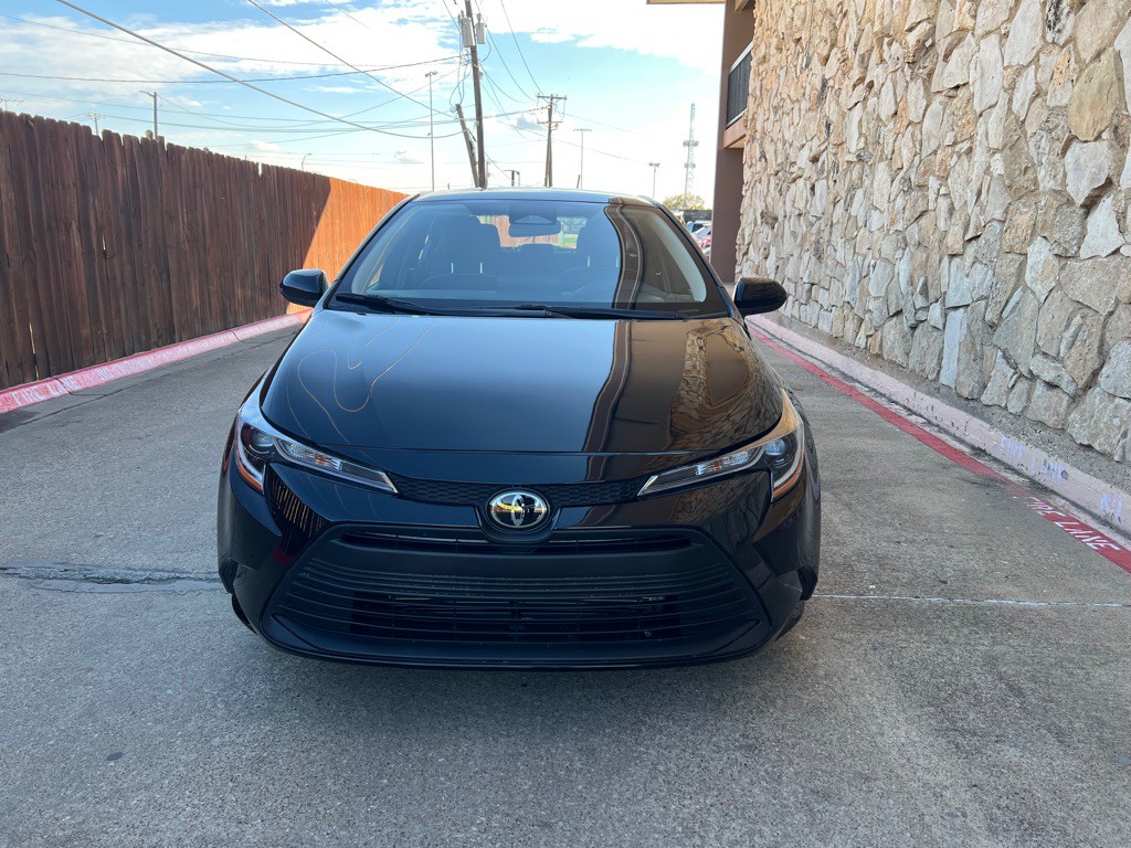 2025 Toyota Corolla Image 2