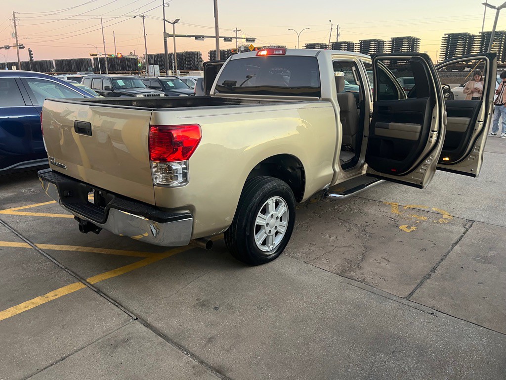2010 Toyota Tundra Image 10