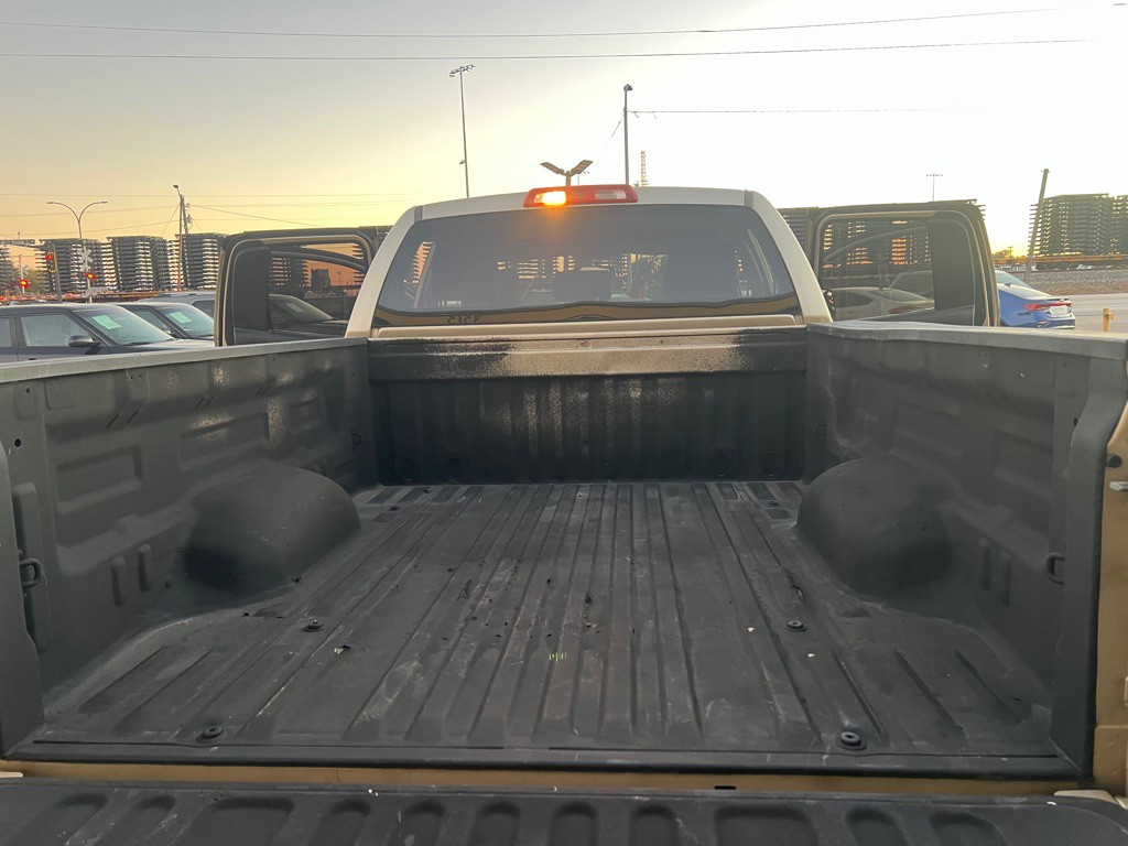 2010 Toyota Tundra Image 11