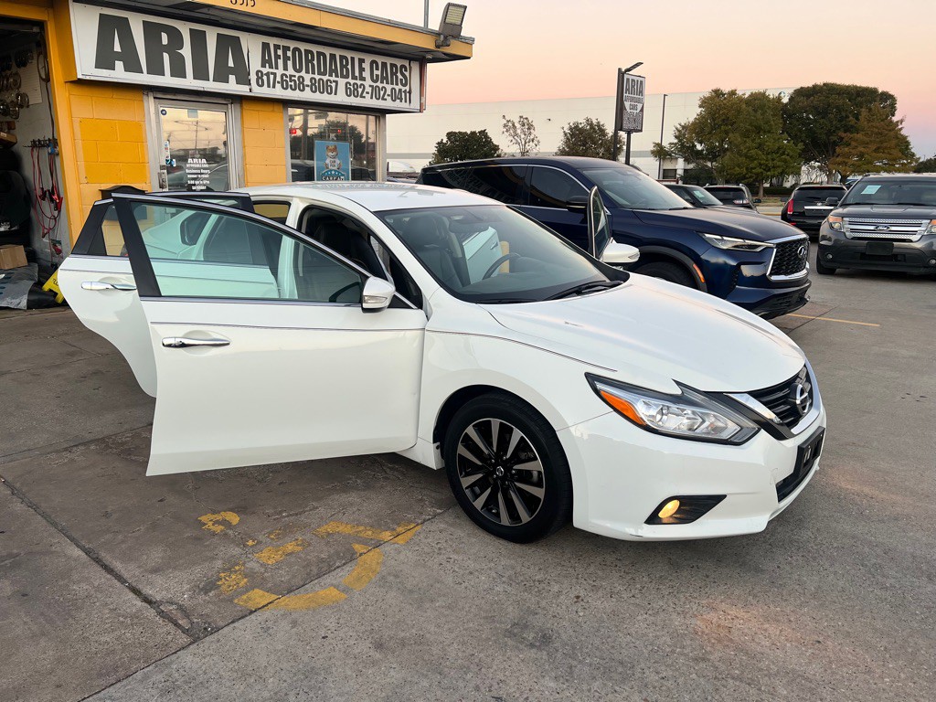 2018 Nissan Altima Image 6