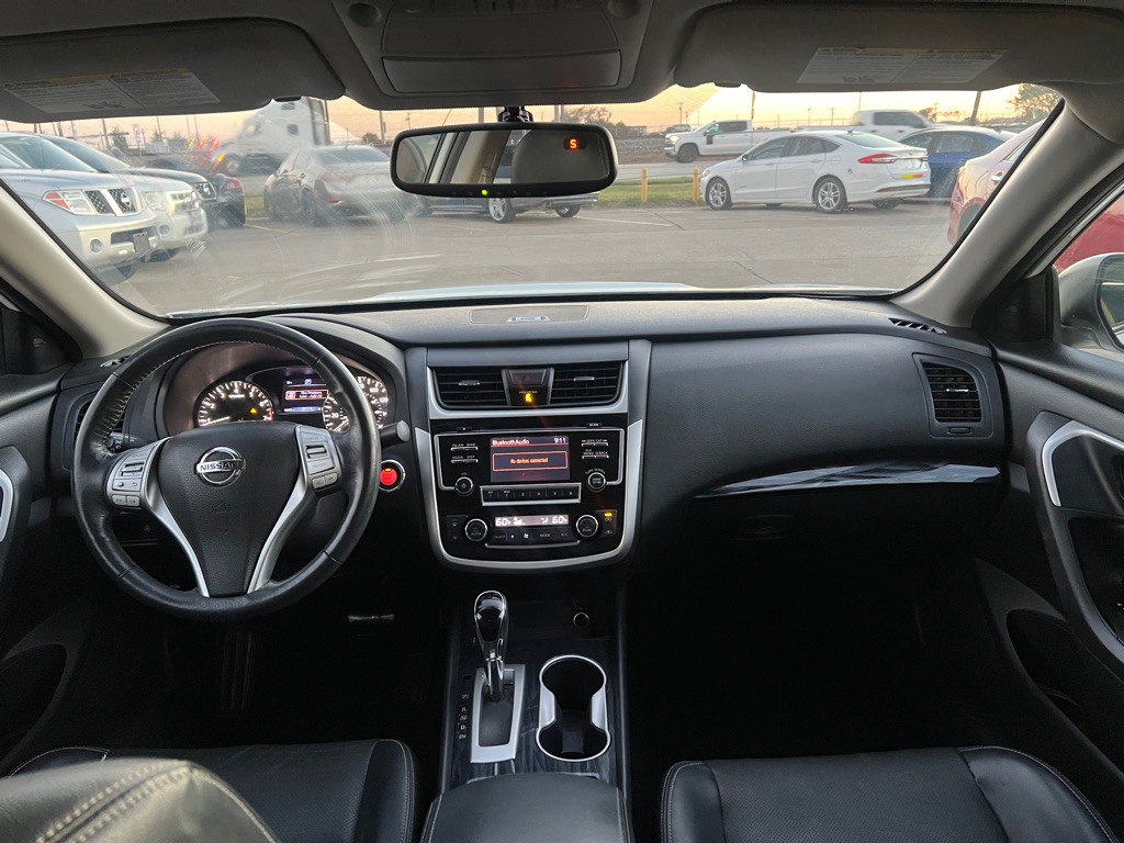 2018 Nissan Altima Image 17