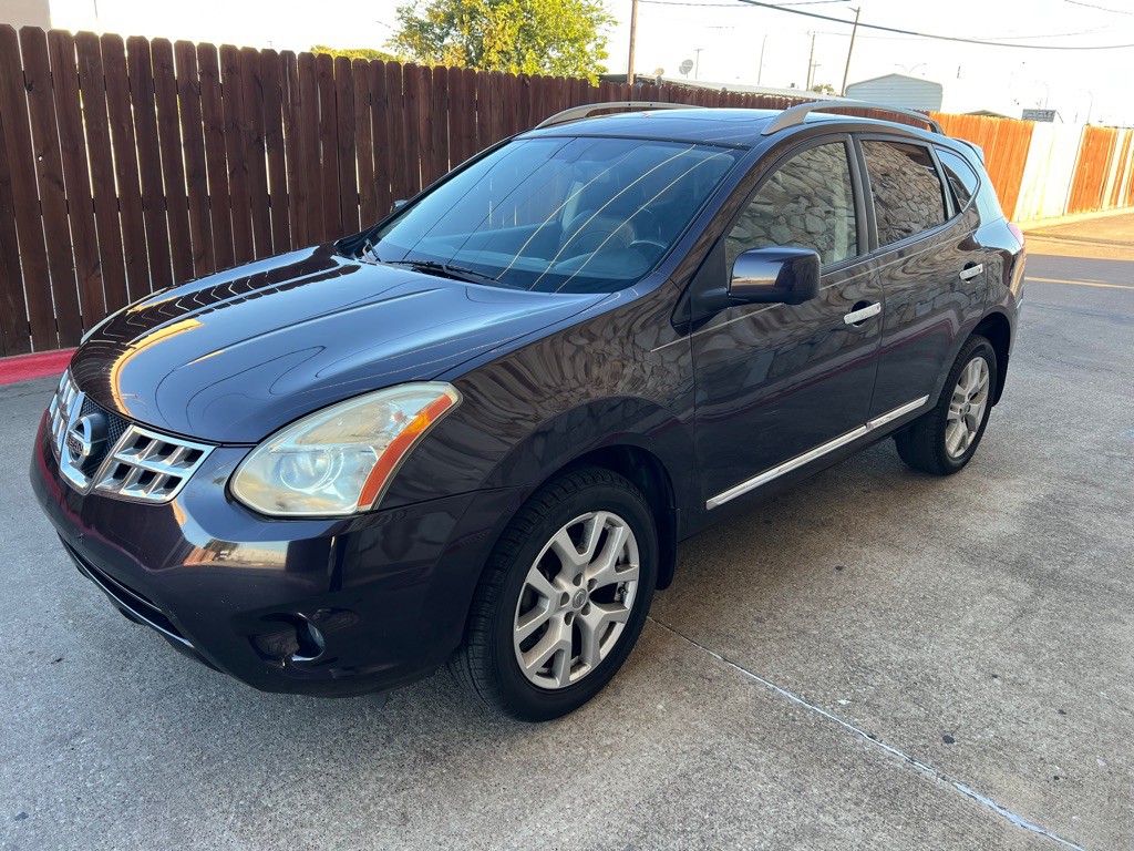 2013 Nissan Rogue Image 3