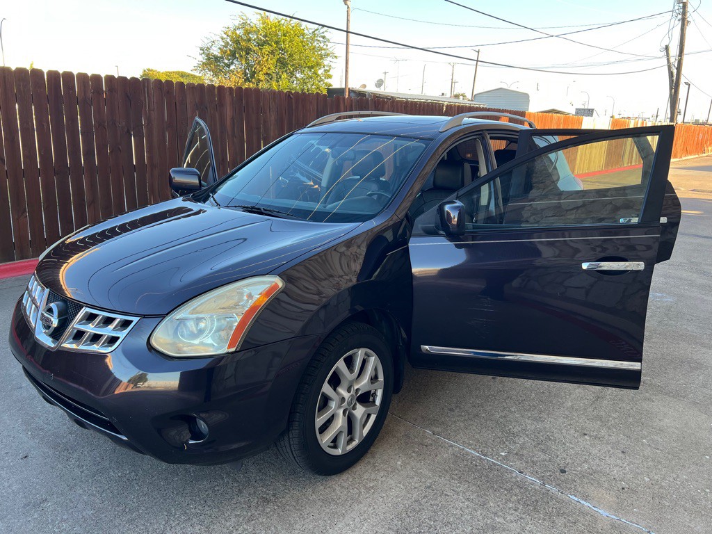 2013 Nissan Rogue Image 8