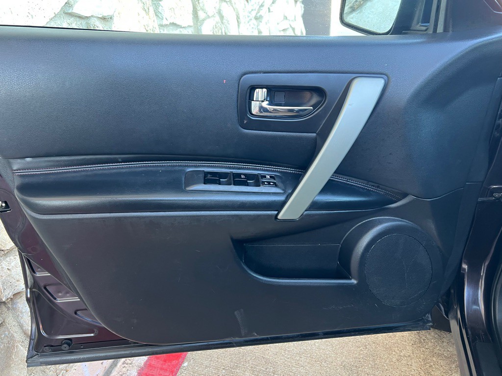 2013 Nissan Rogue Image 19